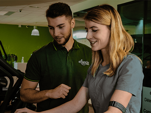 coaching d'une adhérente par un coach Elancia diplômé